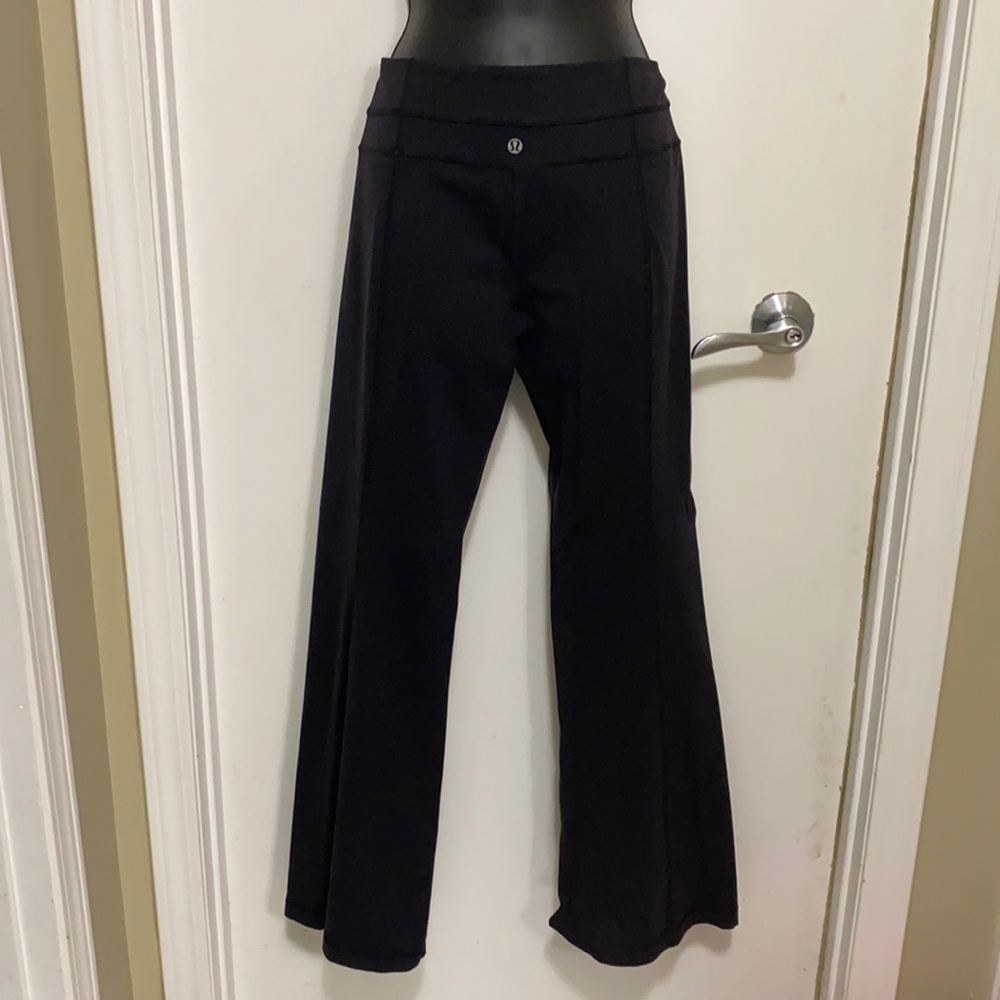 Lululemon Groove Flares